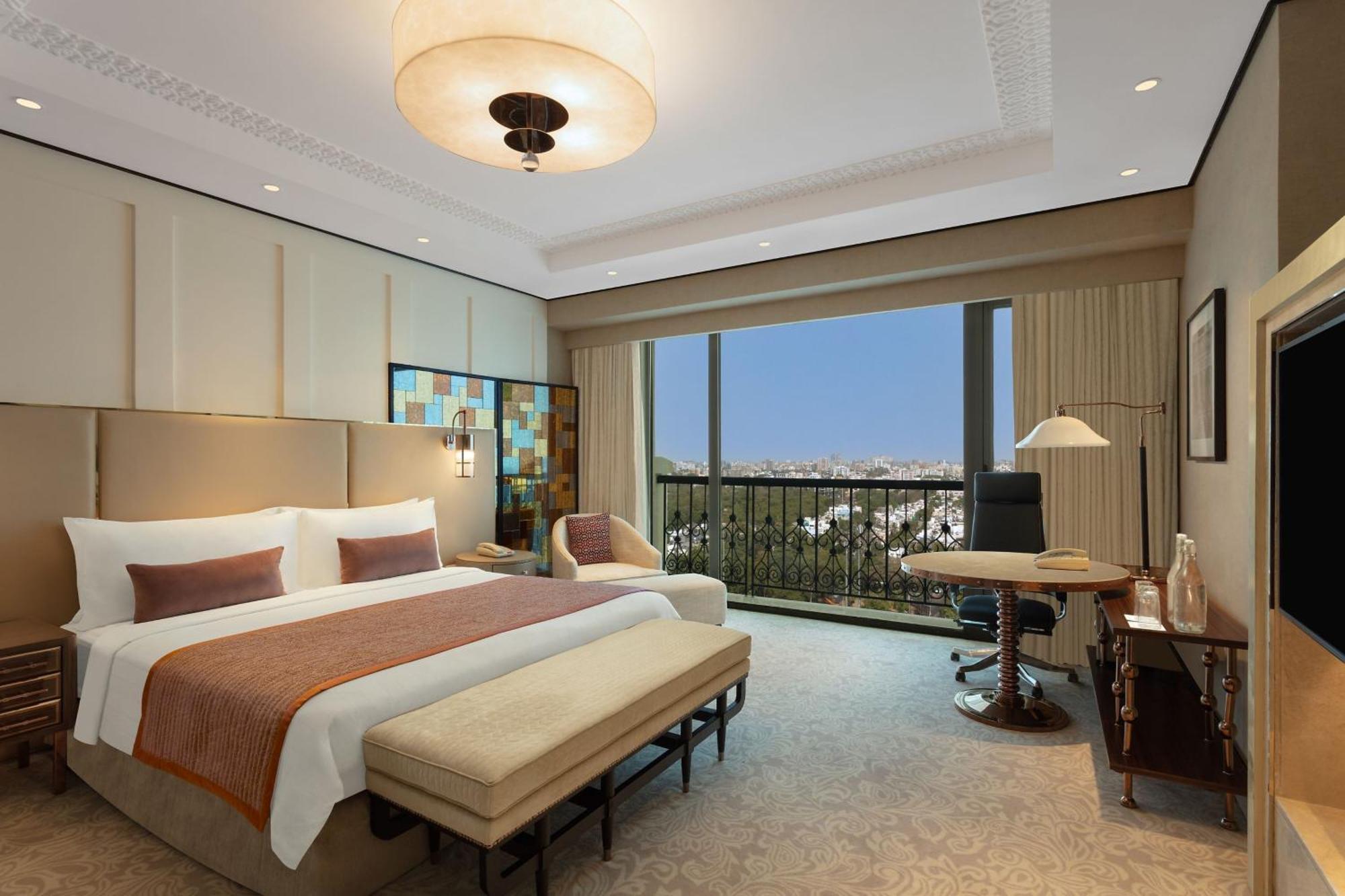 Itc Narmada, A Luxury Collection Hotel, Ahmedabad Exteriör bild